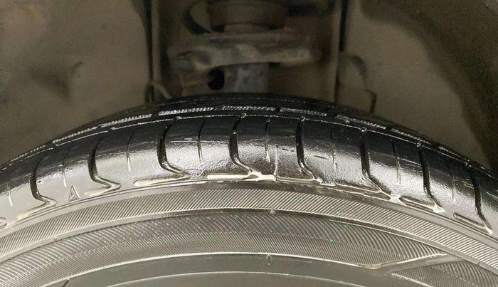 2016 Tata Tiago XZ PETROL, Petrol, Manual, 42,863 km, Left Front Tyre Tread