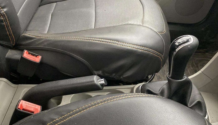 2016 Tata Tiago XZ PETROL, Petrol, Manual, 42,863 km, Gear Lever