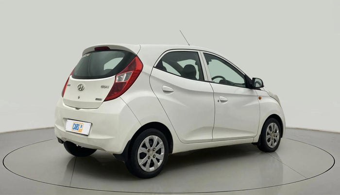 2014 Hyundai Eon SPORTZ, Petrol, Manual, 31,636 km, Right Back Diagonal
