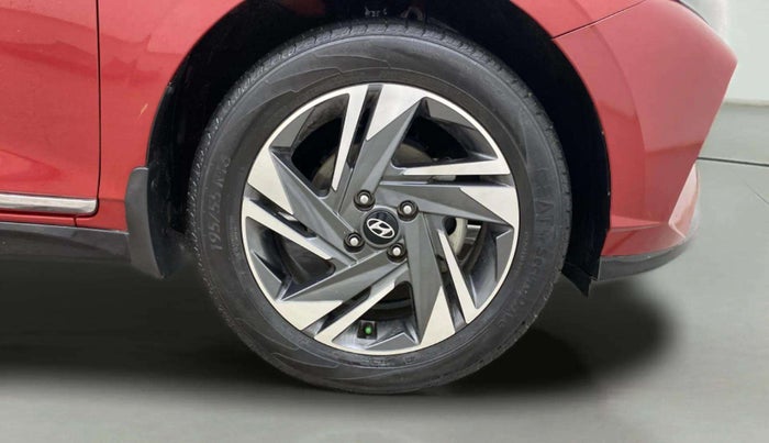 2023 Hyundai NEW I20 ASTA (O) 1.2 MT, Petrol, Manual, 25,833 km, Right Front Wheel