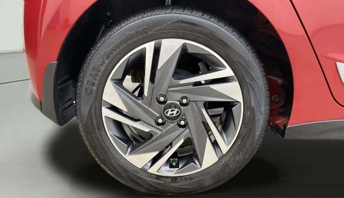 2023 Hyundai NEW I20 ASTA (O) 1.2 MT, Petrol, Manual, 25,833 km, Right Rear Wheel