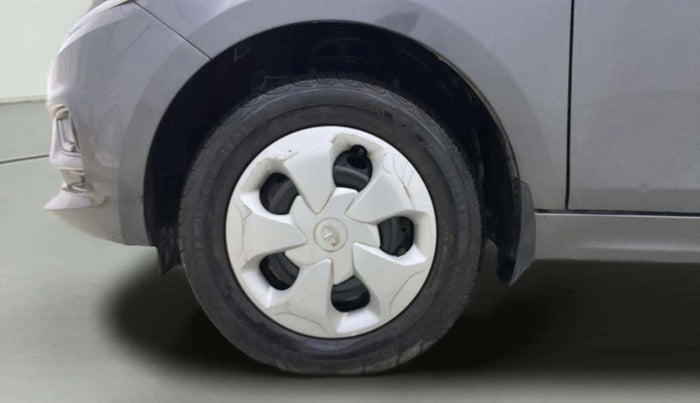 2022 Tata Tiago XT CNG, CNG, Manual, 19,714 km, Left Front Wheel