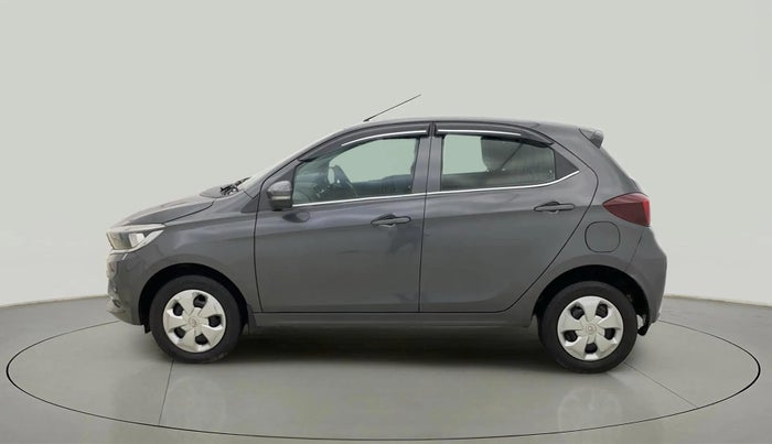 2022 Tata Tiago XT CNG, CNG, Manual, 19,714 km, Left Side
