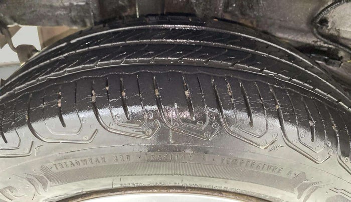 2022 Tata Tiago XT CNG, CNG, Manual, 19,714 km, Right Rear Tyre Tread