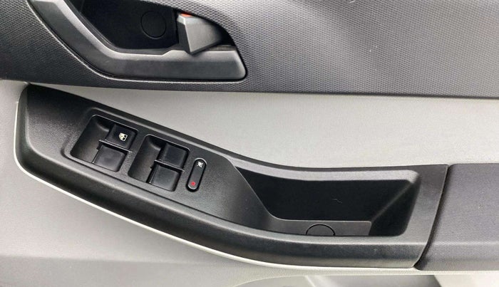 2022 Tata Tiago XT CNG, CNG, Manual, 19,714 km, Driver Side Door Panels Control