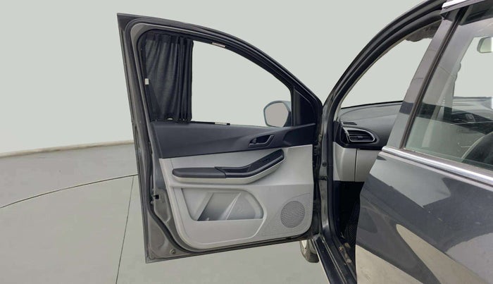 2022 Tata Tiago XT CNG, CNG, Manual, 19,714 km, LHS Front Door