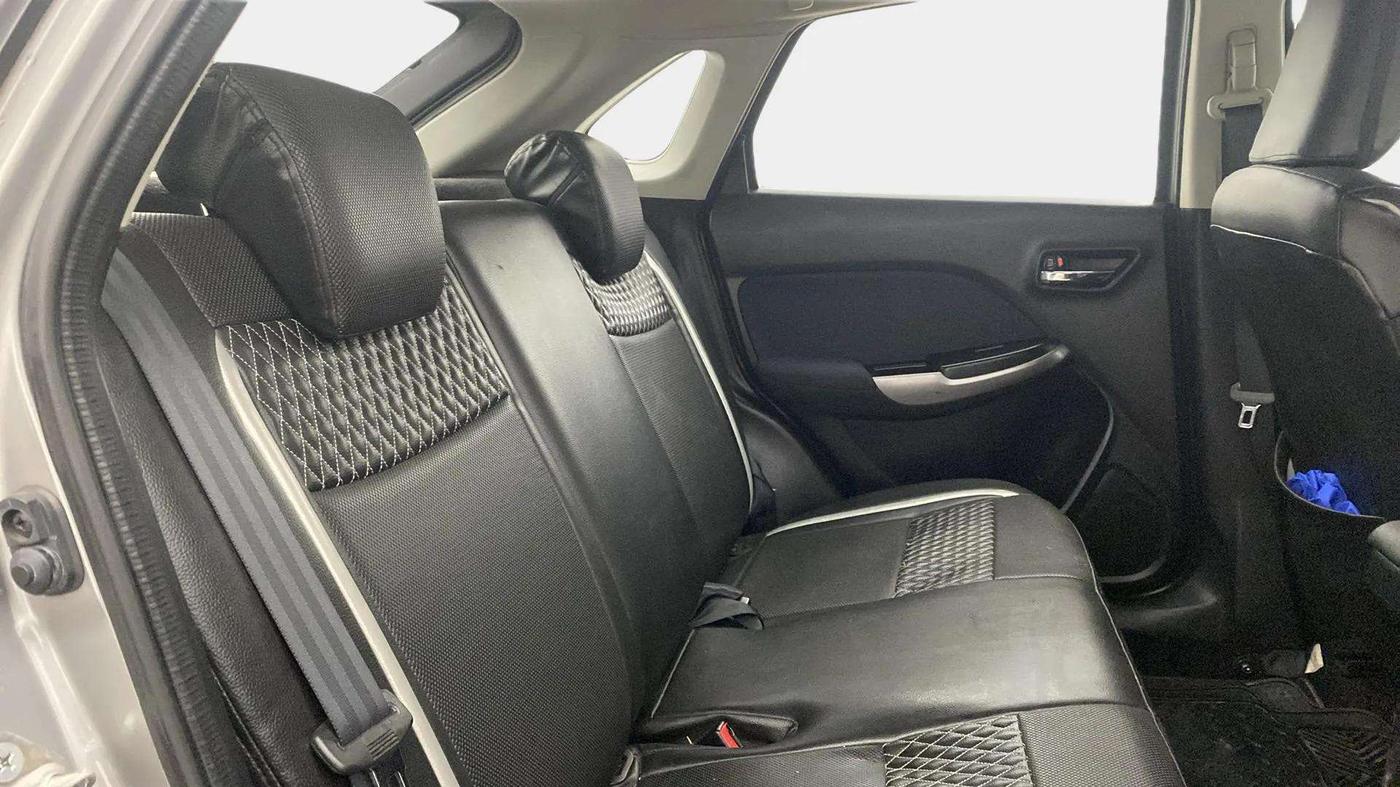 2021 Toyota Glanza G, Petrol, Manual, 71,343 km, Right Side Rear Door Cabin