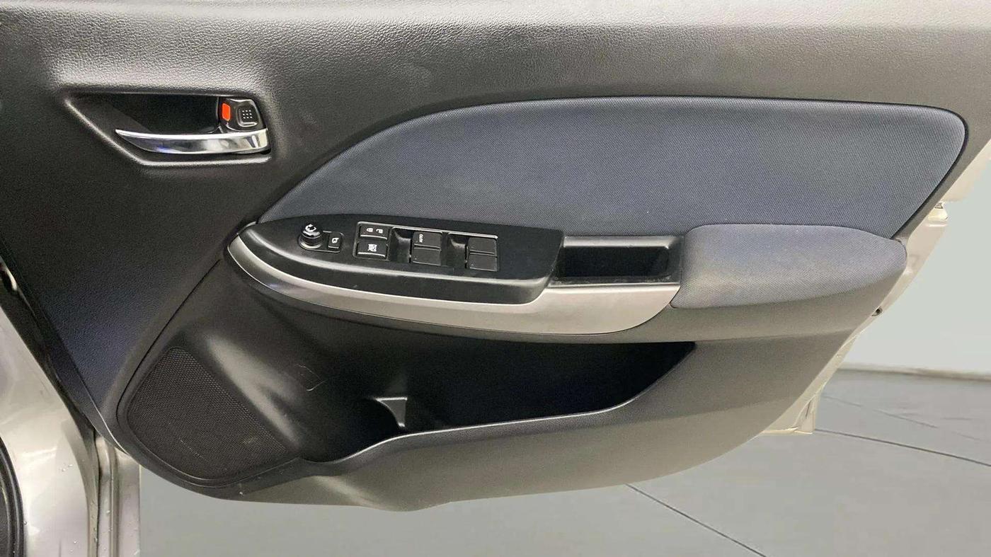 2021 Toyota Glanza G, Petrol, Manual, 71,343 km, Driver Side Door Panels Control