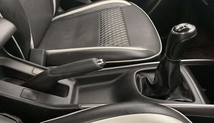 2021 Toyota Glanza G, Petrol, Manual, 71,330 km, Gear Lever