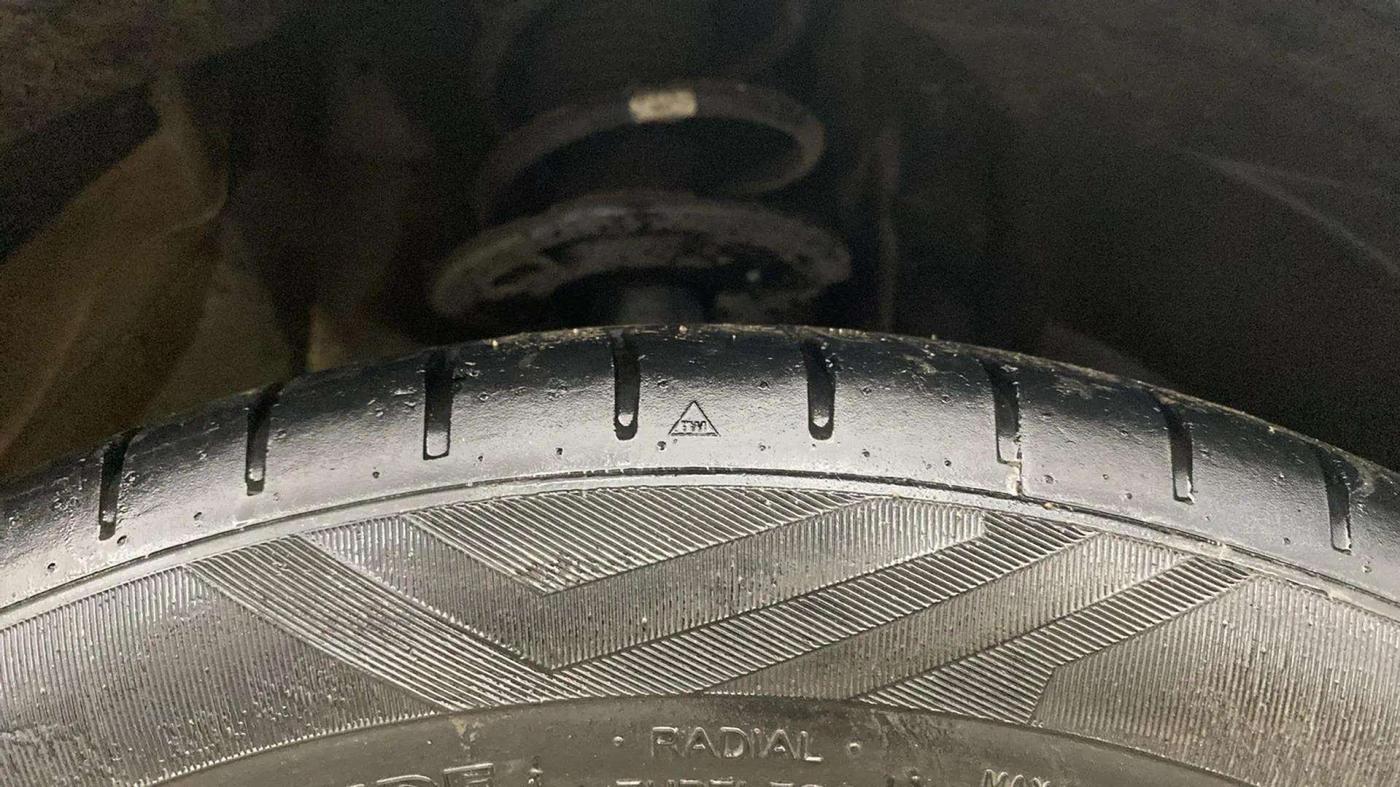 2021 Toyota Glanza G, Petrol, Manual, 71,343 km, Right Front Tyre Tread