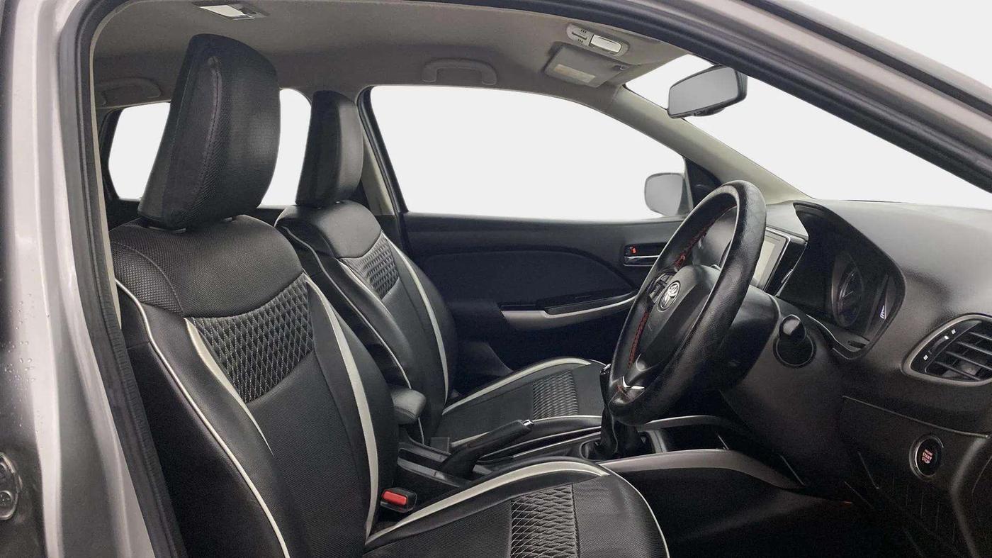 2021 Toyota Glanza G, Petrol, Manual, 71,343 km, Right Side Front Door Cabin