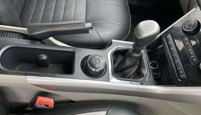 2019 Tata NEXON XZ PETROL, Petrol, Manual, 59,568 km, Gear Lever
