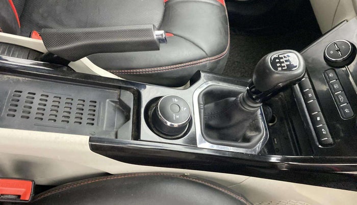 2023 Tata NEXON XZ PLUS LUXURY SUNROOF PETROL, Petrol, Manual, 44,786 km, Gear Lever