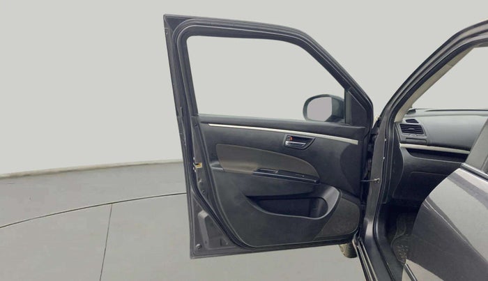 2017 Maruti Swift VDI (O), Diesel, Manual, 98,532 km, LHS Front Door