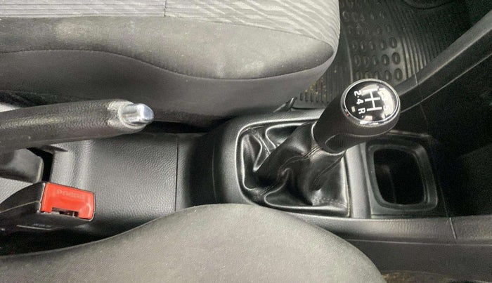 2017 Maruti Swift VDI (O), Diesel, Manual, 98,532 km, Gear Lever