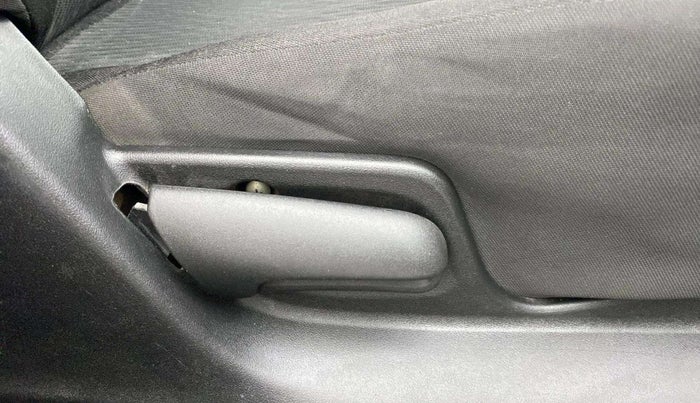 2017 Maruti Swift VDI (O), Diesel, Manual, 98,532 km, Driver Side Adjustment Panel