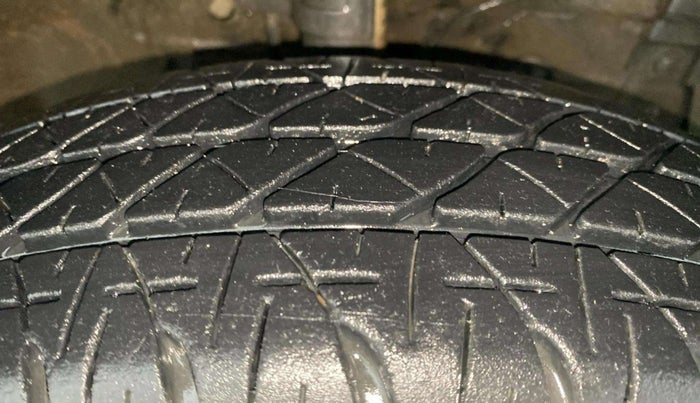 2017 Maruti Swift VDI (O), Diesel, Manual, 98,532 km, Right Front Tyre Tread