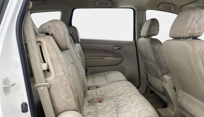 2015 Maruti Ertiga VXI, Petrol, Manual, 78,453 km, Right Side Rear Door Cabin