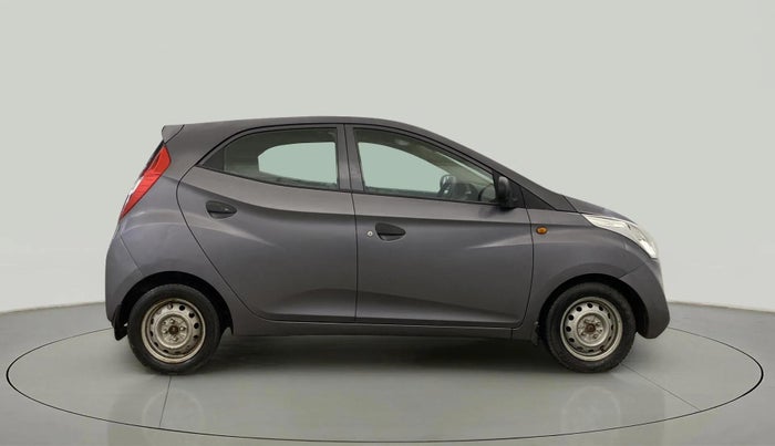 2017 Hyundai Eon ERA +, Petrol, Manual, 14,700 km, Right Side View