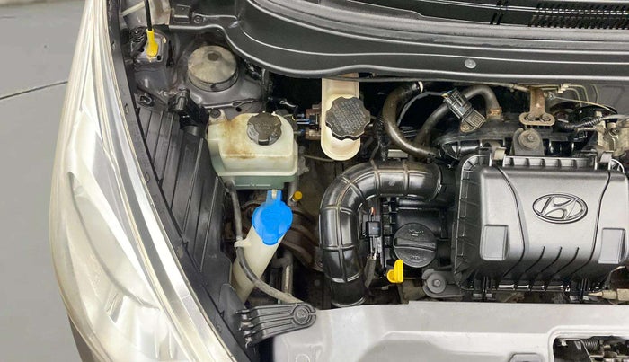 2017 Hyundai Eon ERA +, Petrol, Manual, 14,700 km, Engine View - Right