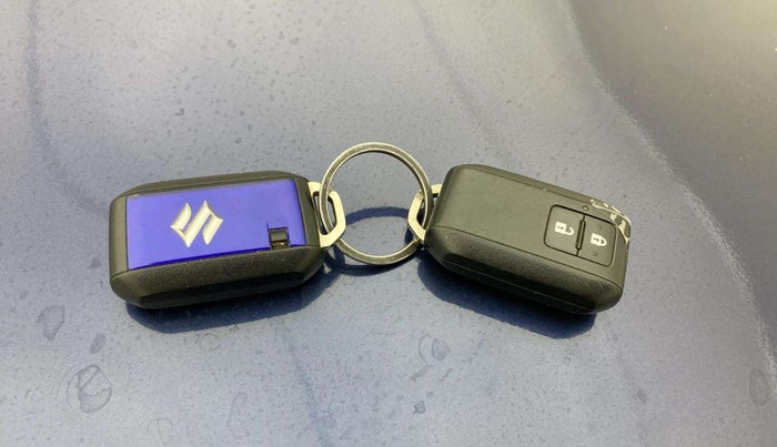 2020 Maruti Swift ZXI PLUS, Petrol, Manual, 83,294 km, Key Close Up