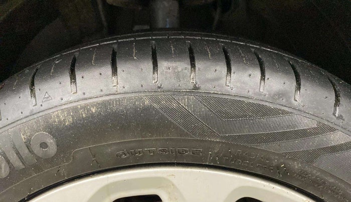 2022 Maruti Baleno ZETA PETROL 1.2, Petrol, Manual, 40,515 km, Left Front Tyre Tread