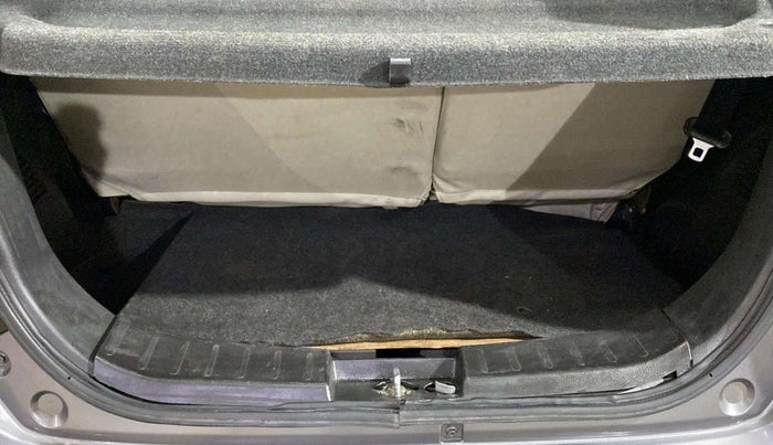 2015 Maruti Wagon R 1.0 VXI, Petrol, Manual, 17,404 km, Boot Open Zoomed View