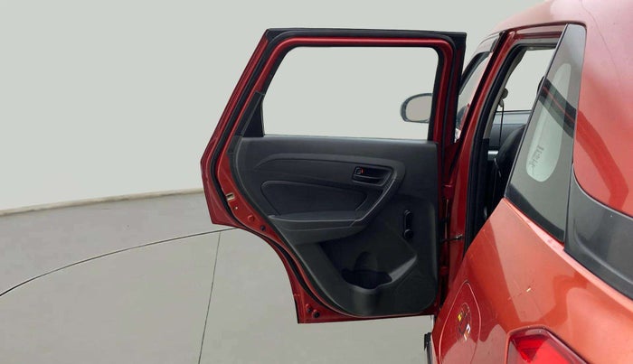 2017 Maruti Vitara Brezza LDI (O), Diesel, Manual, 1,35,064 km, LHS Rear Door