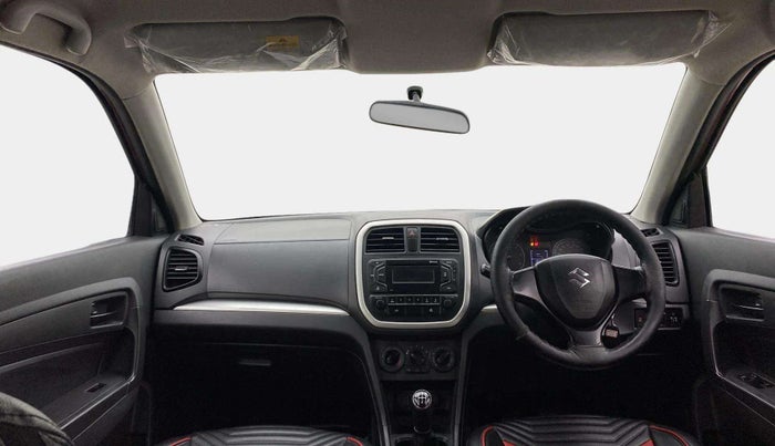 2017 Maruti Vitara Brezza LDI (O), Diesel, Manual, 1,35,064 km, Dashboard