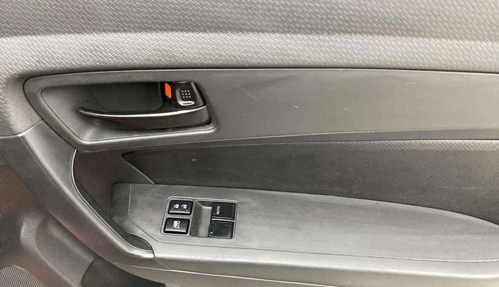 2017 Maruti Vitara Brezza LDI (O), Diesel, Manual, 1,35,064 km, Driver Side Door Panels Control