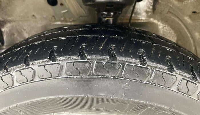 2012 Maruti Wagon R 1.0 LXI, Petrol, Manual, 1,01,230 km, Left Front Tyre Tread