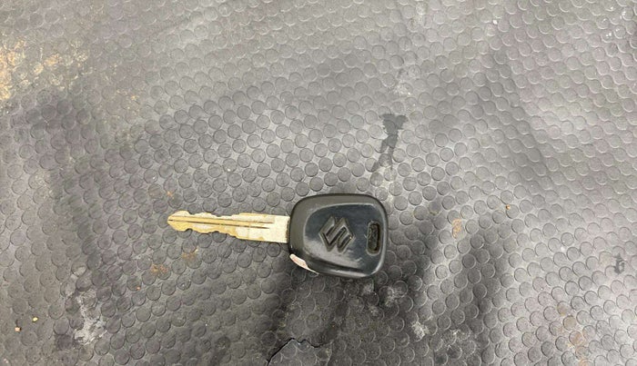 2012 Maruti Wagon R 1.0 LXI, Petrol, Manual, 1,01,230 km, Key Close Up