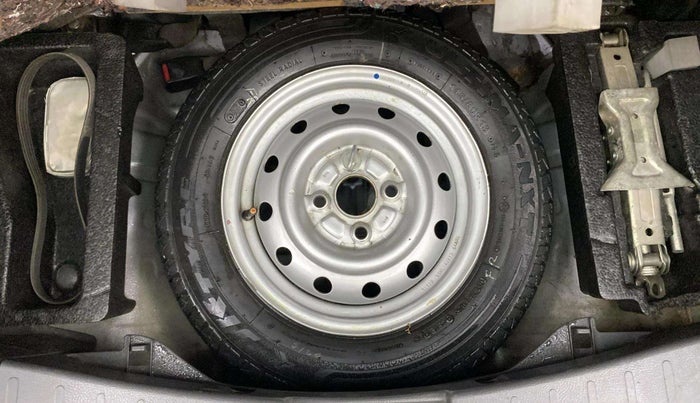 2012 Maruti Wagon R 1.0 LXI, Petrol, Manual, 1,01,230 km, Spare Tyre