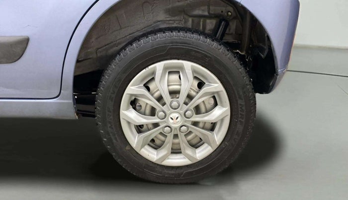 2012 Maruti Wagon R 1.0 LXI, Petrol, Manual, 1,01,230 km, Left Rear Wheel