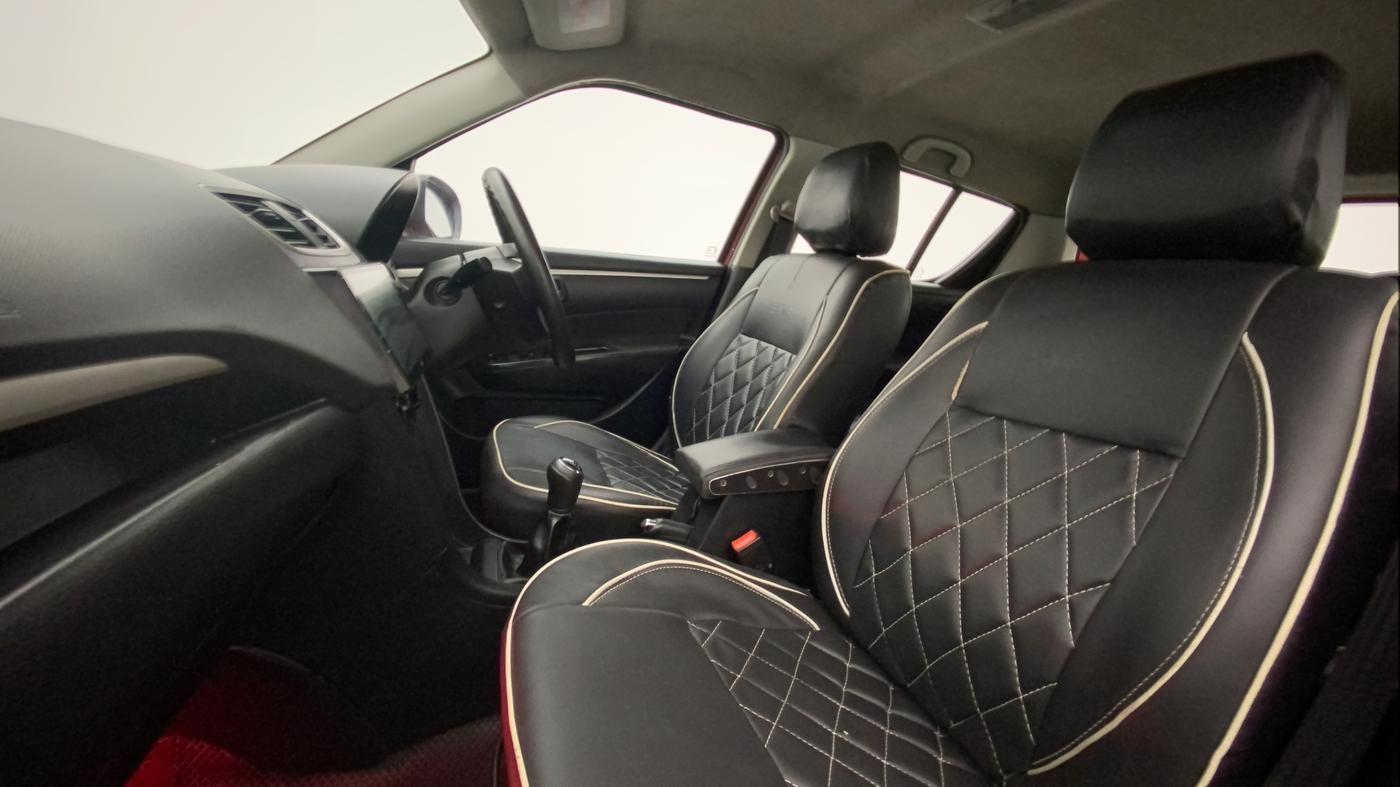 2017 Maruti Swift VXI O, Petrol, Manual, 52,155 km, Right Side Front Door Cabin