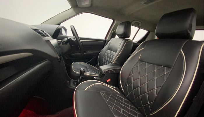 2017 Maruti Swift VXI O, Petrol, Manual, 52,155 km, Right Side Front Door Cabin