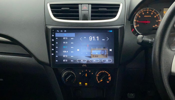 2017 Maruti Swift VXI O, Petrol, Manual, 52,155 km, Air Conditioner