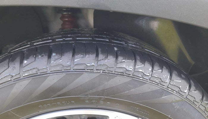 2024 Hyundai Creta SX (O) 1.5 PETROL, Petrol, Manual, 27,500 km, Right Rear Tyre Tread
