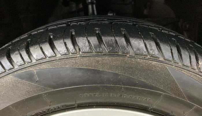 2013 Honda Amaze 1.2L I-VTEC S, Petrol, Manual, 51,446 km, Right Front Tyre Tread