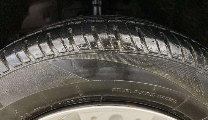 2013 Honda Amaze 1.2L I-VTEC S, Petrol, Manual, 51,446 km, Left Front Tyre Tread
