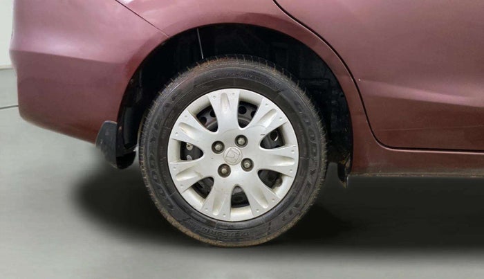 2013 Honda Amaze 1.2L I-VTEC S, Petrol, Manual, 51,446 km, Right Rear Wheel