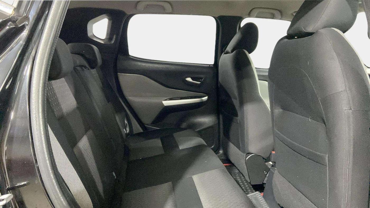 2022 Nissan MAGNITE XV TURBO, Petrol, Manual, 45,021 km, Right Side Rear Door Cabin