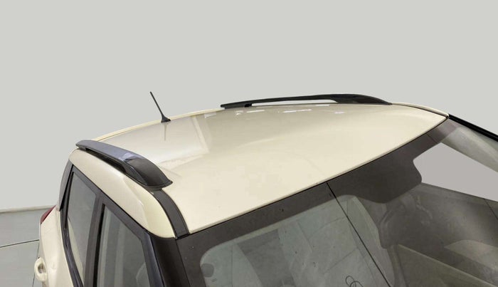 2019 Mahindra XUV300 W6 1.2 PETROL, Petrol, Manual, 69,402 km, Roof