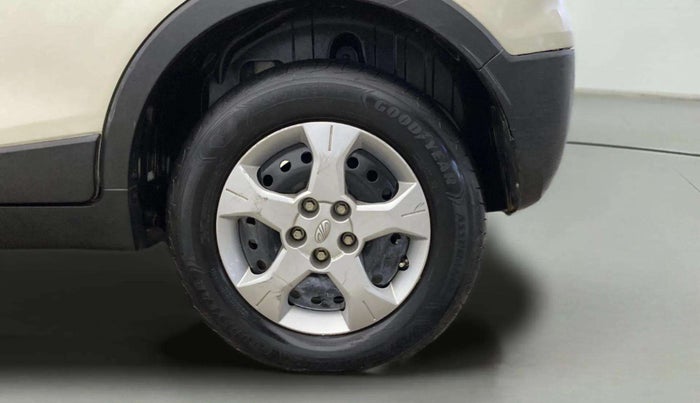 2019 Mahindra XUV300 W6 1.2 PETROL, Petrol, Manual, 69,402 km, Left Rear Wheel