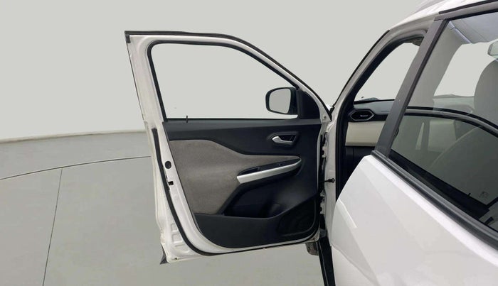 2022 Nissan MAGNITE XV EXECUTIVE, Petrol, Manual, 44,576 km, LHS Front Door