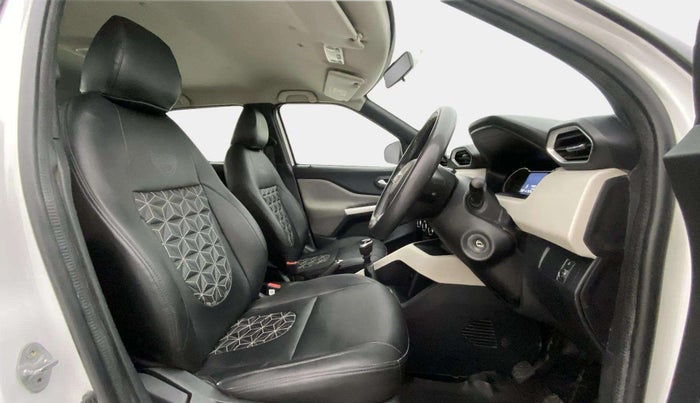 2022 Nissan MAGNITE XV EXECUTIVE, Petrol, Manual, 44,576 km, Right Side Front Door Cabin