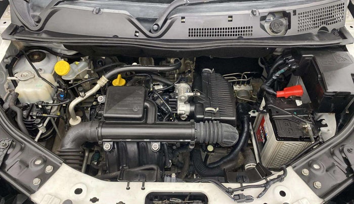 2022 Nissan MAGNITE XV EXECUTIVE, Petrol, Manual, 44,576 km, Engine View