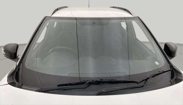 2022 Nissan MAGNITE XV EXECUTIVE, Petrol, Manual, 44,576 km, Front Windshield