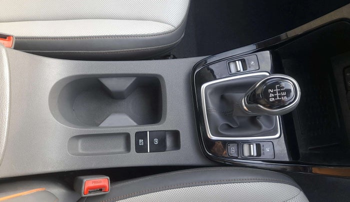2024 Hyundai Creta SX (O) 1.5 PETROL, Petrol, Manual, 28,102 km, Gear Lever