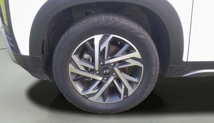 2024 Hyundai Creta SX (O) 1.5 PETROL, Petrol, Manual, 28,102 km, Left Front Wheel